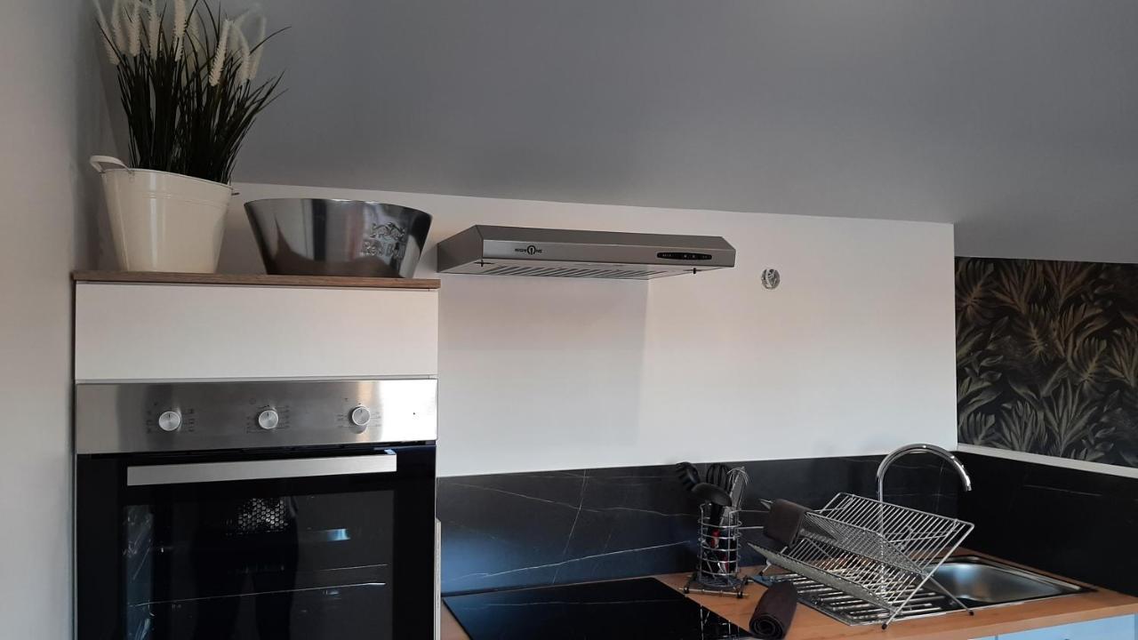 Studio Chaleureux En Hyper Centre Charleville-Mézières Kültér fotó