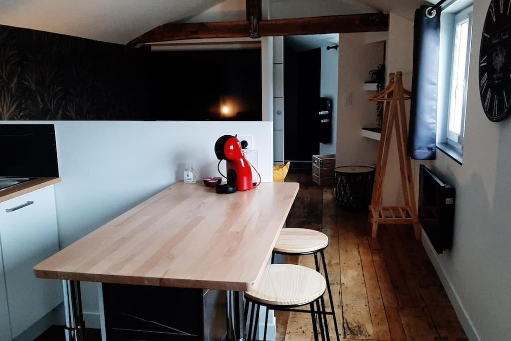 Studio Chaleureux En Hyper Centre Charleville-Mézières Kültér fotó
